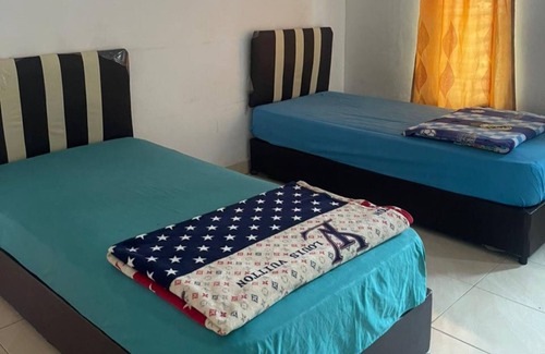 Pekanbaru Hotel | Budget-Friendly Stay at Lona Guest House Syariah