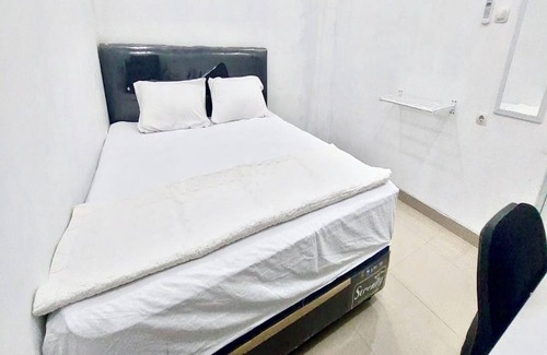 Surabaya Hotel | SPOT ON 94028 Homestay Pak To Syariah