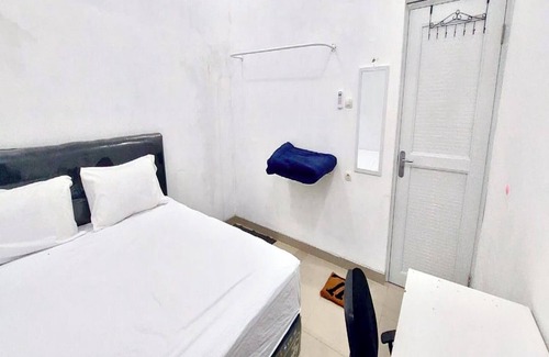 Surabaya Hotel | SPOT ON 94028 Homestay Pak To Syariah