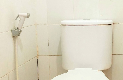 Jatinangor Hotel | SPOT ON 94051 Mekar Guest House Syariah