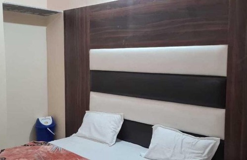 Sardhana Hotel | Budget-Friendly Stay at SPOT ON Hotel Dev Rana with Breakfast
