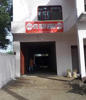 Gajraula Hotel | Budget-Friendly Stay at SPOT ON Hotel Golden 2 Gajraula