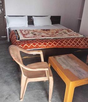 Gajraula Hotel | Budget-Friendly Stay at SPOT ON Hotel Golden 2 Gajraula