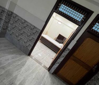 Farrukhabad Hotel | Budget-Friendly Hotel Happy Hour with Family Amenities