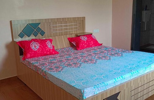 Karera Hotel | Budget-Friendly Maa Shakuntala Rest House with Breakfast