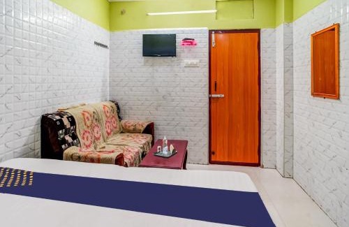 Guntur Hotel | Budget-Friendly Madhavi Residency & Lodge with Breakfast