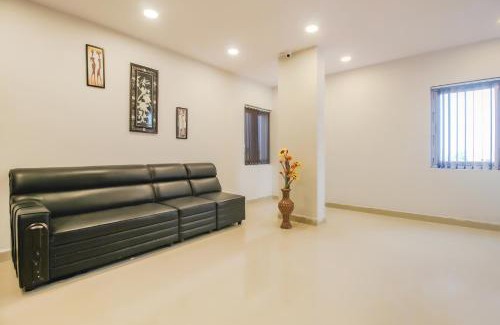 Hyderabad Hotel | Budget-Friendly Pnd Complex with Family and Accessibility Perks