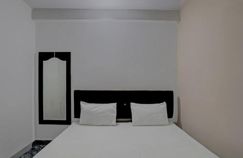 Rau Hotel | Budget-Friendly Stay at SPOT ON Sahaj 21 Hotel