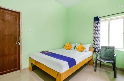 Kakinada Hotel | Discover Family-Friendly Stays at SPOT ON Sri Devi Residency