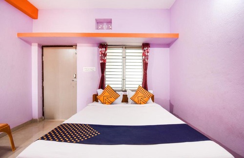 Patia Hotel | Budget-Friendly Stay at The Royal Town with Breakfast Included