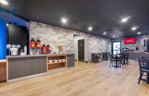Wesley Chapel Hotel | Discover SPOT X Hotel Tampa Bay: Oceanfront Family Retreat
