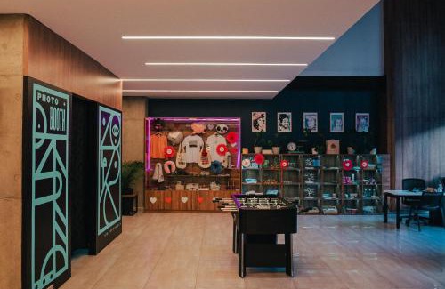 Santa Fe Hotel | Discover Spotty Bogotá Centro: Pet-Friendly with Pool & Hot Tub