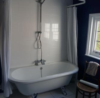 New Forest District Apartment | Family-Friendly Retreat at Spout House Studio