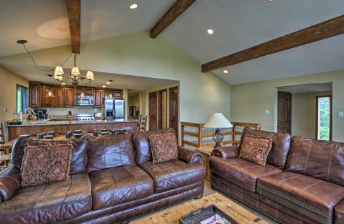Fraser House | Inviting Fraser Cabin with Private Hot Tub and Deck
