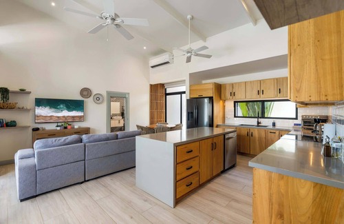 Potrero House | Sprawling Modern Property with a Tranquil Outdoor Living Space, swimming pool, a