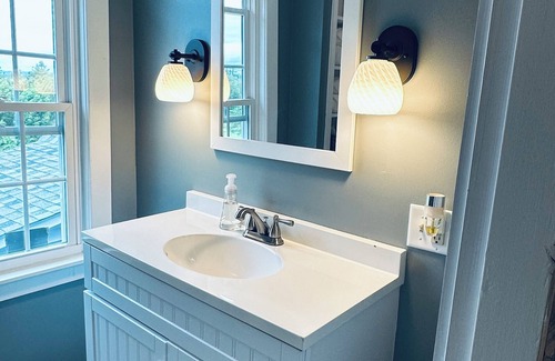 New London Other | Inviting Updated Farmhouse with Pool & Ocean View
