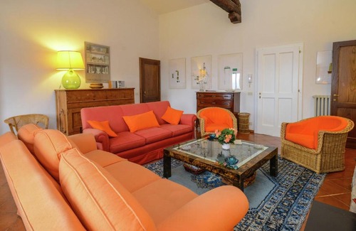 Tredozio Villa | Scenic Villa with Panoramic Views in Emilia-Romagna