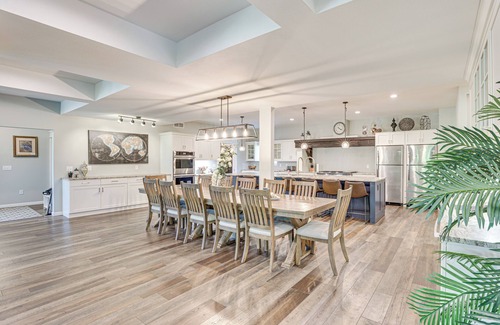 Wisconsin Dells Villa | Inviting Wisconsin Dells Home with Deck & Fire Pit Amenities