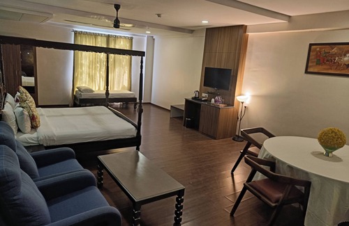 Tuni Hotel | Discover Spree One Resort and Convention in Annavaram