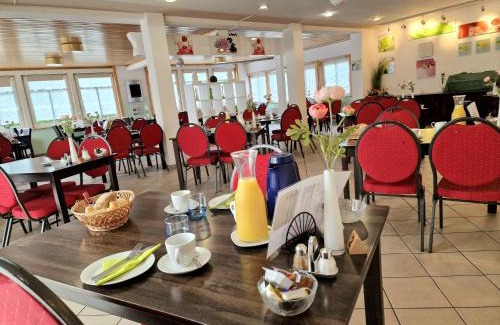 Burg Hotel | Comfortable Stay at Spreewaldhotel Seerose with Great Amenities