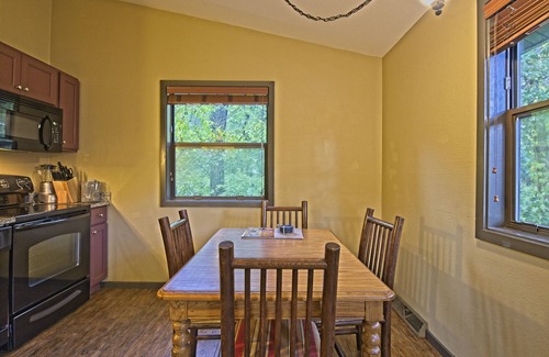 Wisconsin Dells Cottage | Delightful Christmas Mountain Village: Cozy 2 Bedroom Cottage