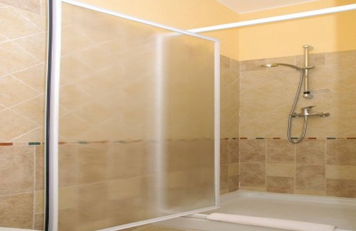 Falze House | Cozy Spring Apartment at Agriturismo Il Melograno