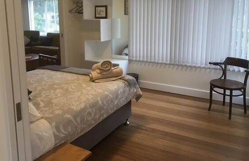 Spring Beach House | Spring Beach Holiday House