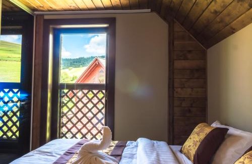 Zdiar House | Relax at Spring Chalet: 4-Star Retreat with Spa & Hot Tub