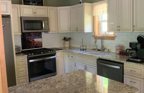Bellefonte House | Experience Spring Creek: Steps to Fly Fishing & Family Fun