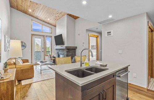 Canmore Condo | Discover Spring Creek Vacations: Guest Rated 9.8/10 Stay