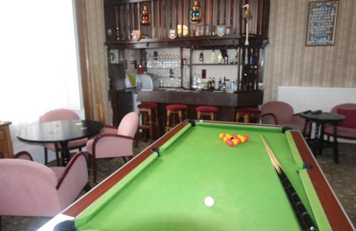 Gosport House | Cozy Spring Garden Guest House with Ocean View & Breakfast