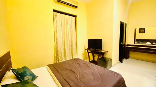 Amritsar House | Explore Spring Gardens & Farmstay Amritsar with Family-Friendly Amenities