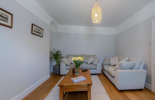 New Quay House | Spring Gardens