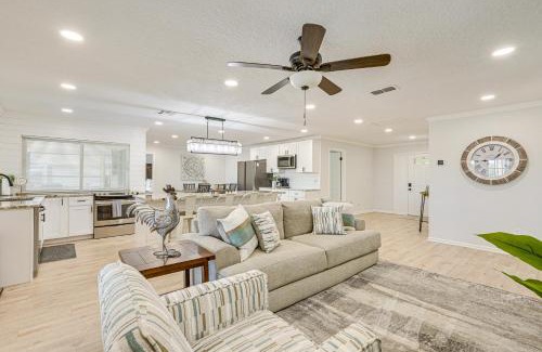 Spring Hill House | Inviting Spring Hill Home with Pool, BBQ Grill & Outdoor TV