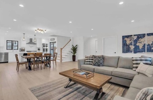 Spring Lake House | Spring Lake Retreat: 4 Beds, Ocean Views & Top Reviews