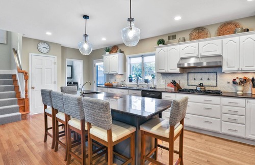 Spring Lake House | Beachfront Spring Lake House with Pool & Ocean Views