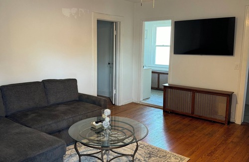 South Plainfield Apartment | Merchant Manor: Family-Friendly Comfort Near Rutgers