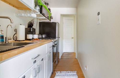 Iron Horse Historic District Apartment | Budget-Friendly Stays at Mr. $aver in Downtown Tucson