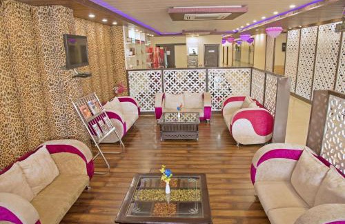 Mughal Sarai Hotel | Discover Spring Sky Mughalsarai: Family-Friendly Retreat