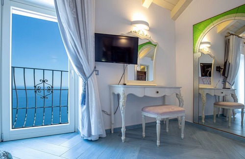 Furore Villa | Spring Villa: Panoramic Views & Private Pool Oasis