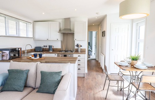 Newton Saint Cyres Cottage | Top-Rated Springfield Lodge: Pet-Friendly with Pool Access