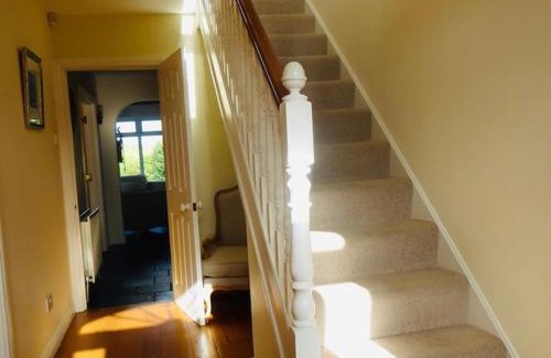 Banbridge House | Premier Family Retreat at Springfields - Rated 10/10