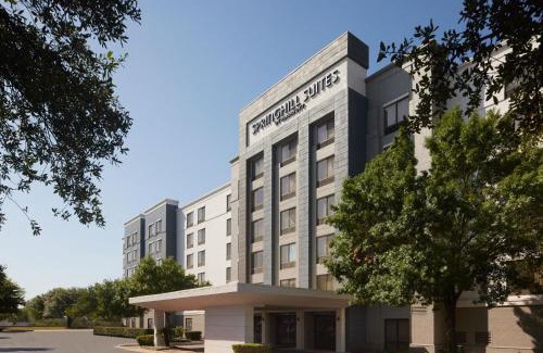 Franklin Park Hotel | Discover SpringHill Suites Austin South with Family-Friendly Amenities