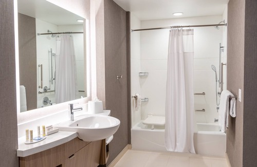 Prairie Village Hotel | Top-Rated SpringHill Suites with Spa and Pool in Leawood