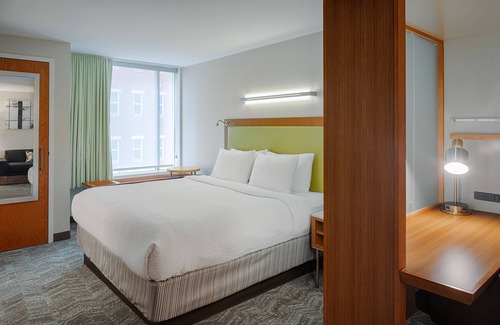Bloomington Hotel | Top-Rated SpringHill Suites by Marriott Bloomington Awaits