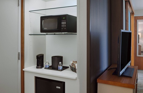 Bloomington Hotel | Top-Rated SpringHill Suites by Marriott Bloomington Awaits