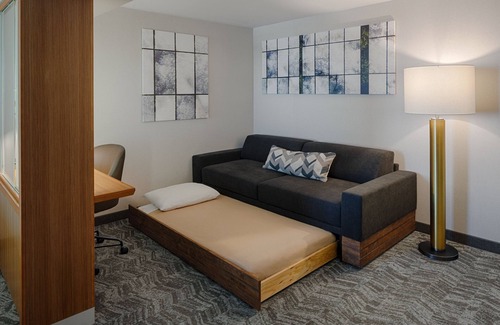 Bloomington Hotel | Top-Rated SpringHill Suites by Marriott Bloomington Awaits