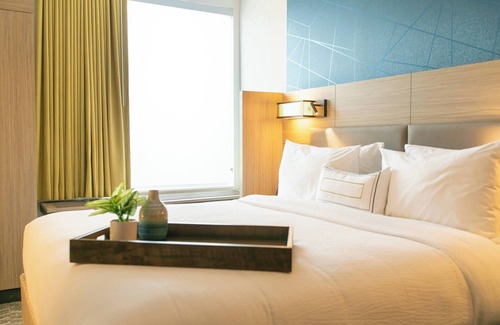 South Bend Hotel | Discover Comfort at SpringHill Suites South Bend Notre Dame