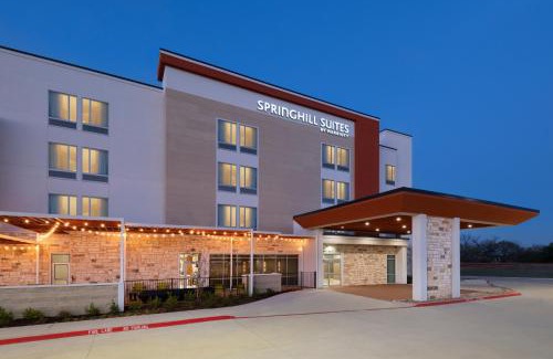 Weatherford Hotel | Unforgettable Stay at SpringHill Suites by Marriott Weatherford