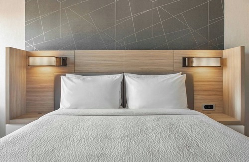 Avondale Hotel | Family-Friendly SpringHill Suites by Marriott in Avondale